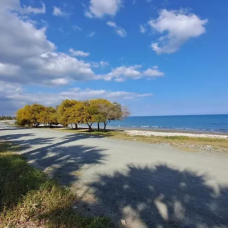 Comfortable 2br Seaside House & Free Parking *