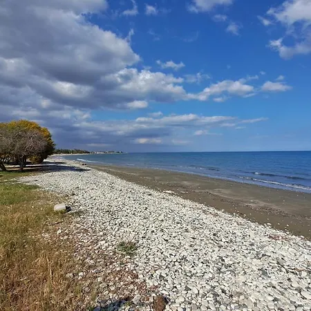 Comfortable 2br Seaside House & Free Parking *