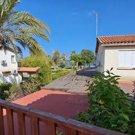 Comfortable 2br Seaside House & Free Parking