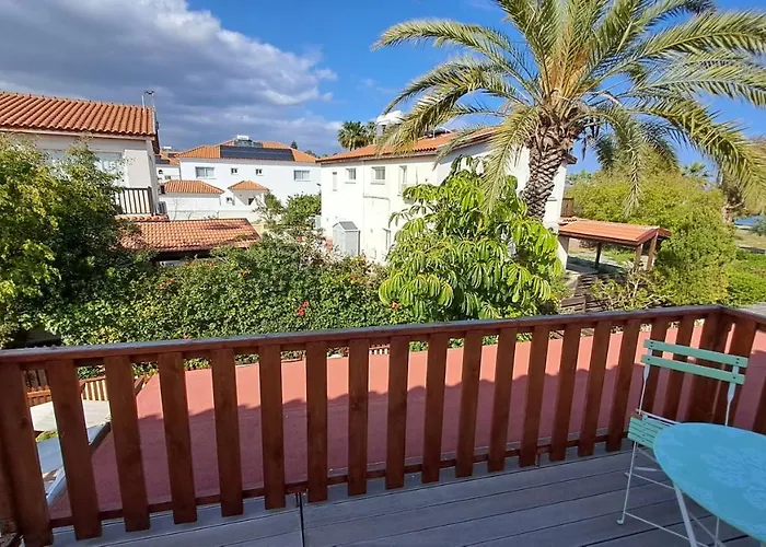 Comfortable 2br Seaside House & Free Parking *