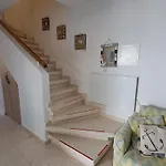 Comfortable 2br Seaside House & Free Parking Λάρνακα